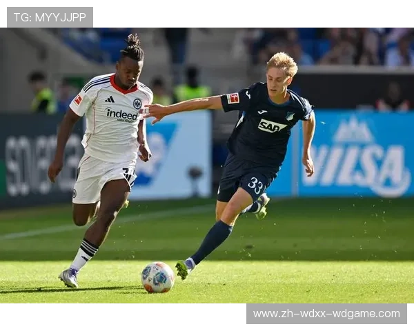 德甲足球队服装样式展示